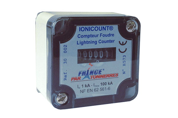 Elektromehanicki brojac udara groma